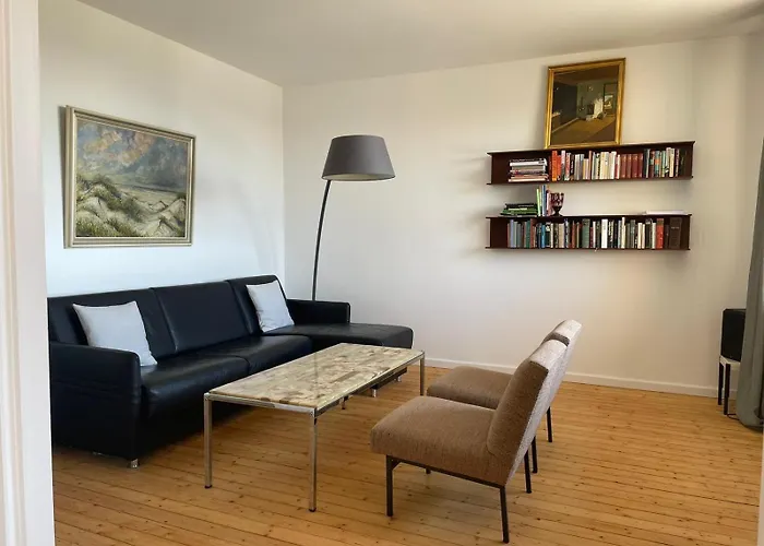 - Zentral Mit Fernblick